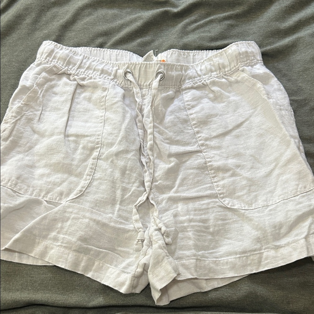 C&C California 100% linen blend short